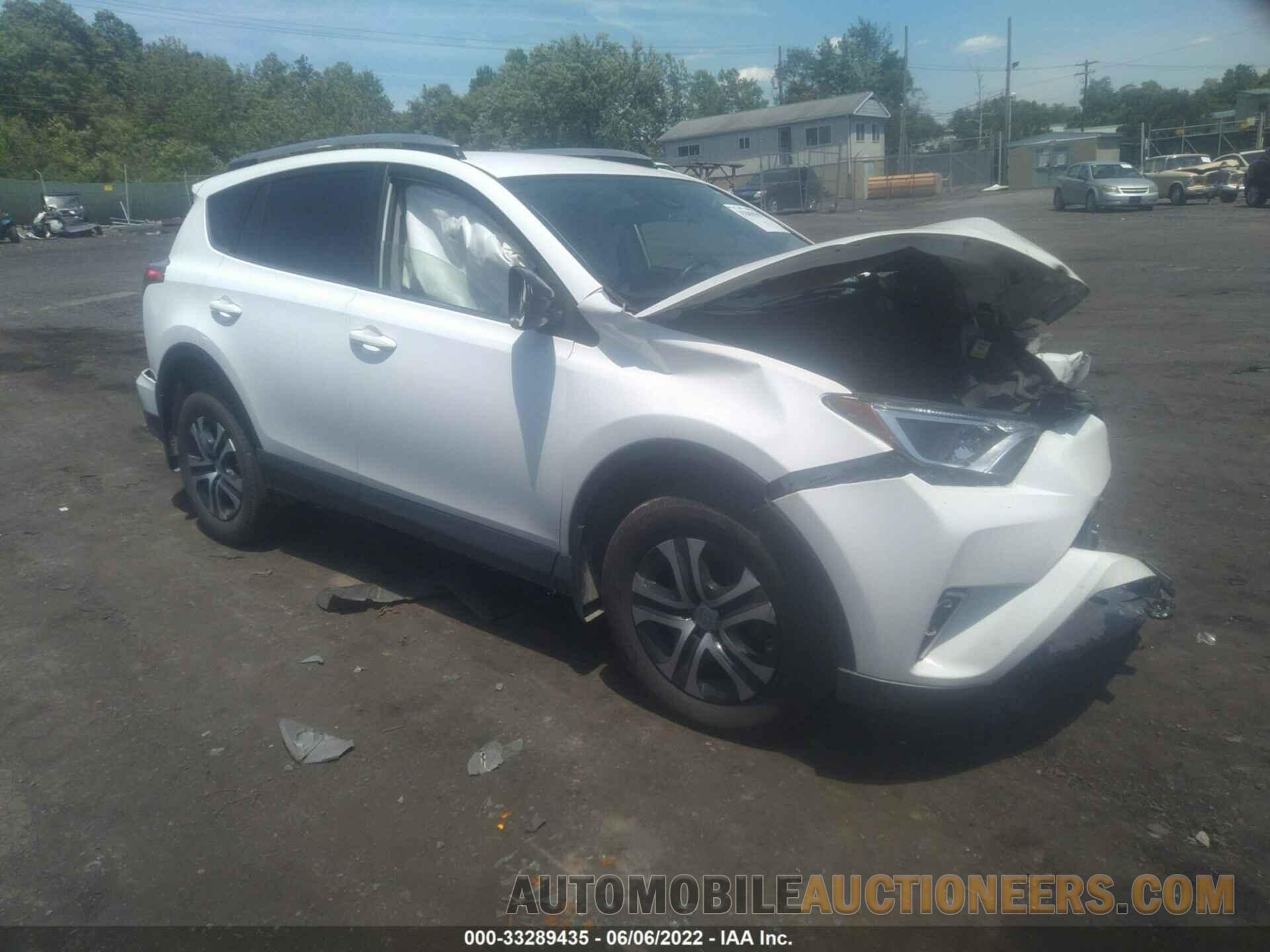 JTMBFREV0HJ114697 TOYOTA RAV4 2017