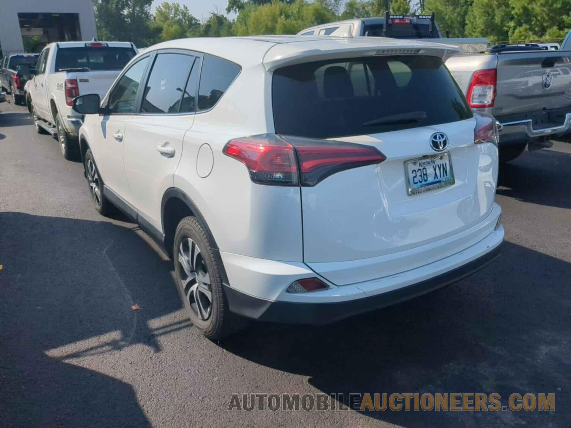 JTMBFREV0JD223679 TOYOTA RAV4 2018