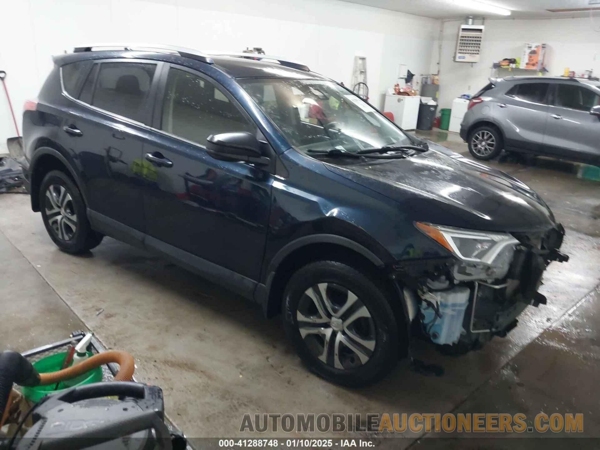 JTMBFREV0JJ201246 TOYOTA RAV4 2018