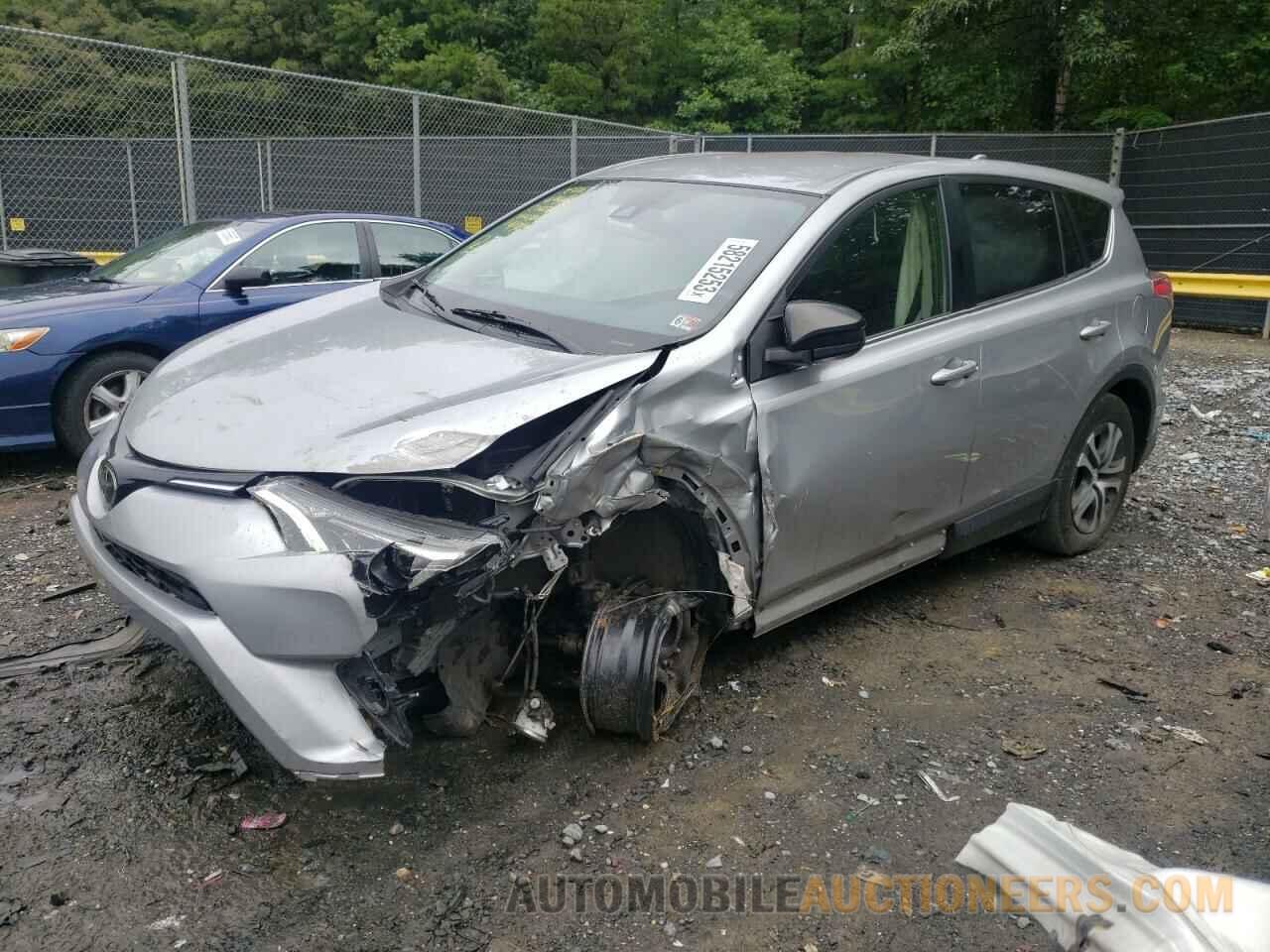 JTMBFREV0JJ207807 TOYOTA RAV4 2018