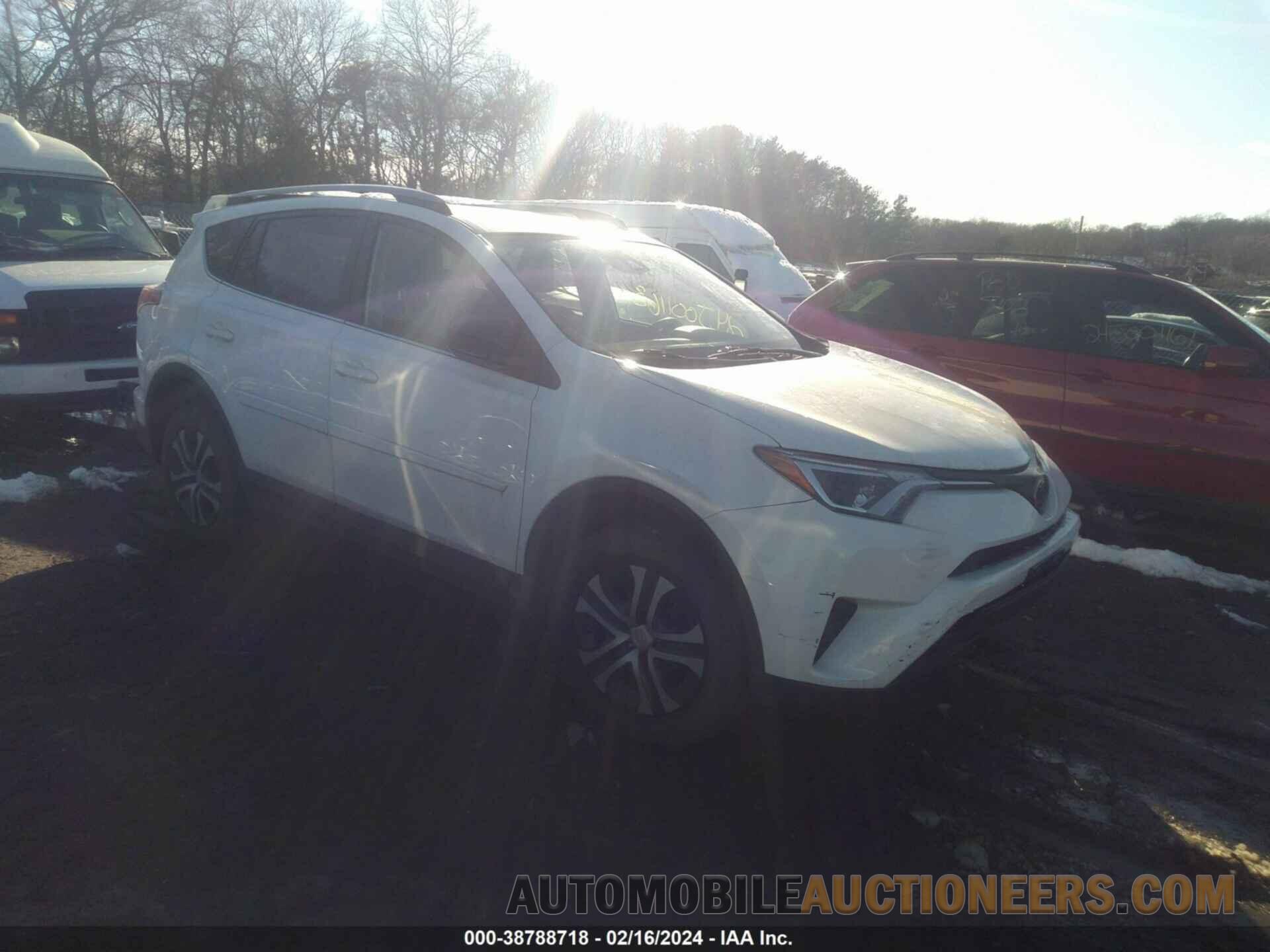 JTMBFREV0JJ249717 TOYOTA RAV4 2018