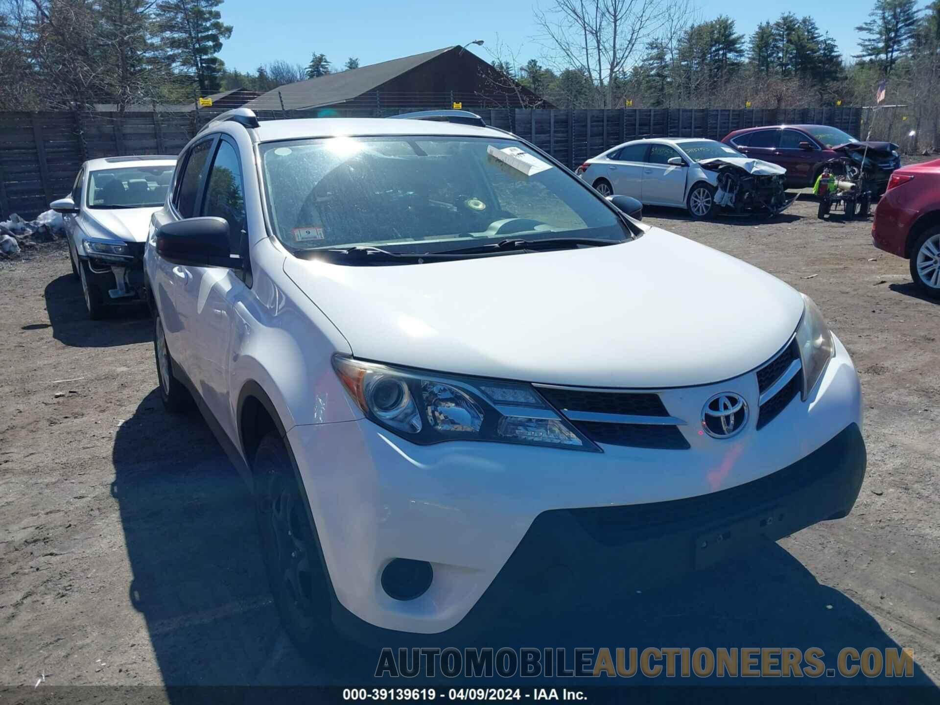 JTMBFREV1FD156873 TOYOTA RAV4 2015