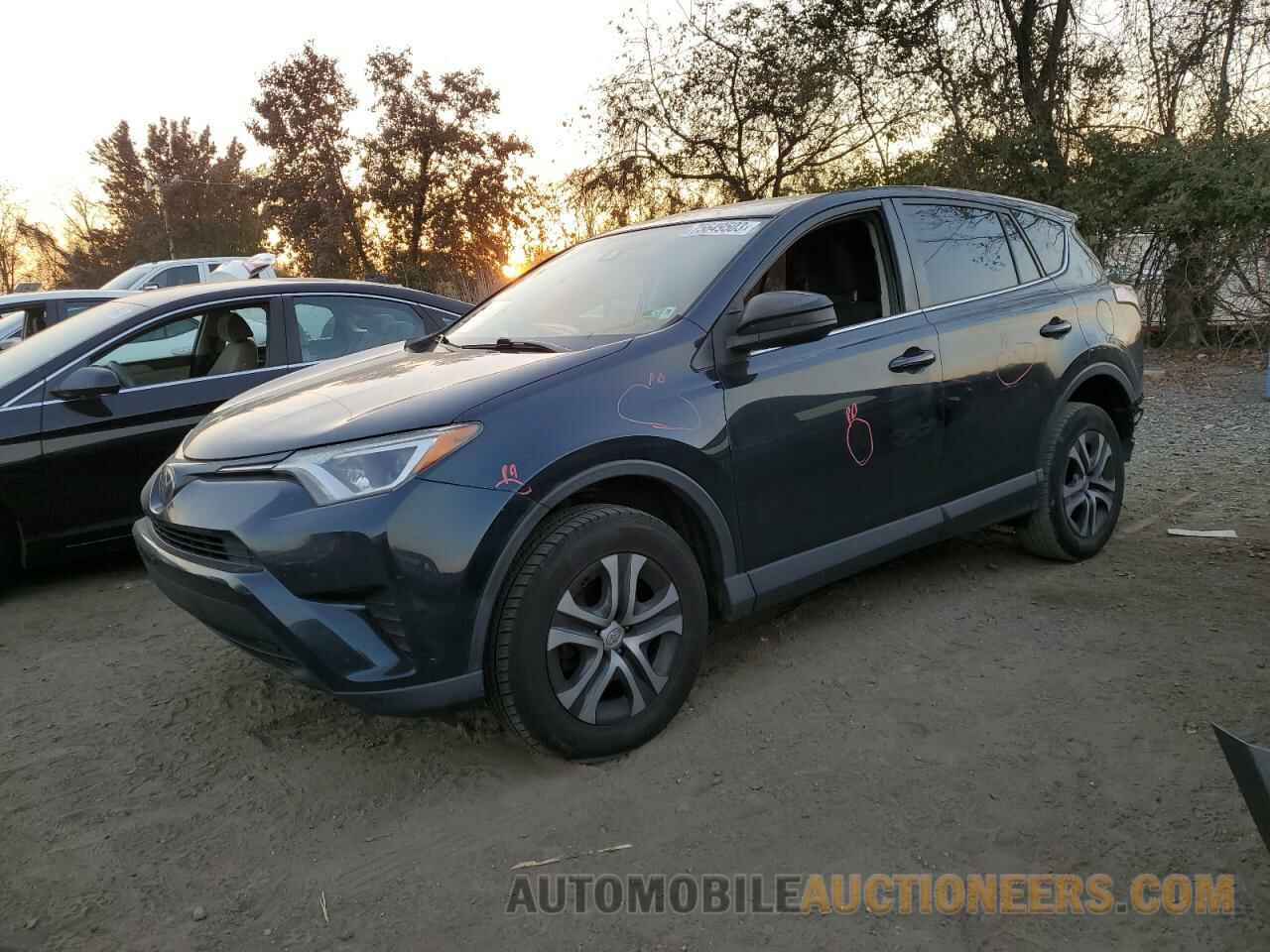 JTMBFREV1JJ204513 TOYOTA RAV4 2018