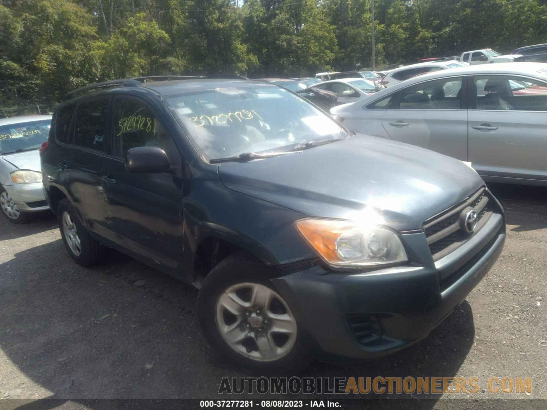 JTMBFREV1JJ215933 TOYOTA RAV4 2018