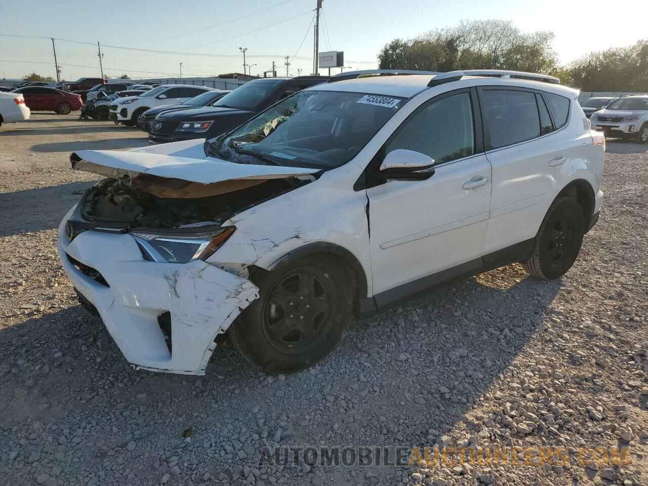 JTMBFREV1JJ720256 TOYOTA RAV4 2018