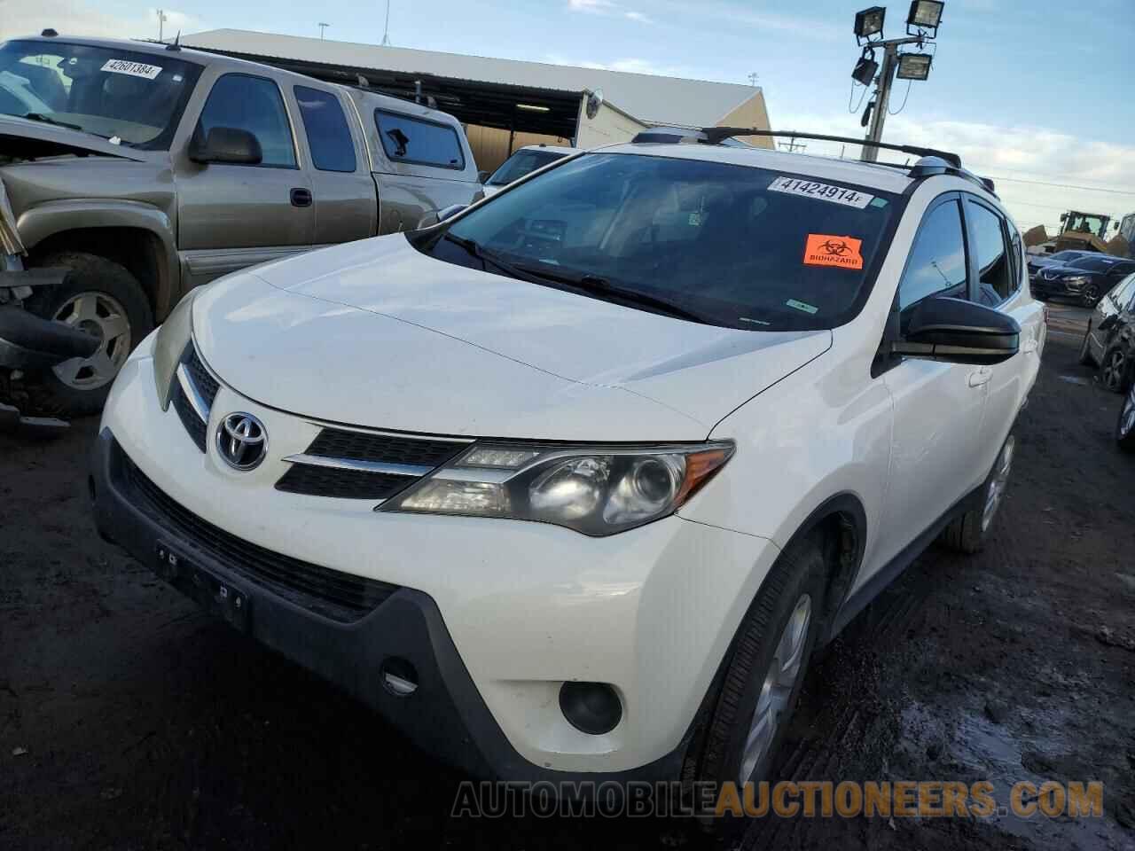 JTMBFREV2FJ034699 TOYOTA RAV4 2015