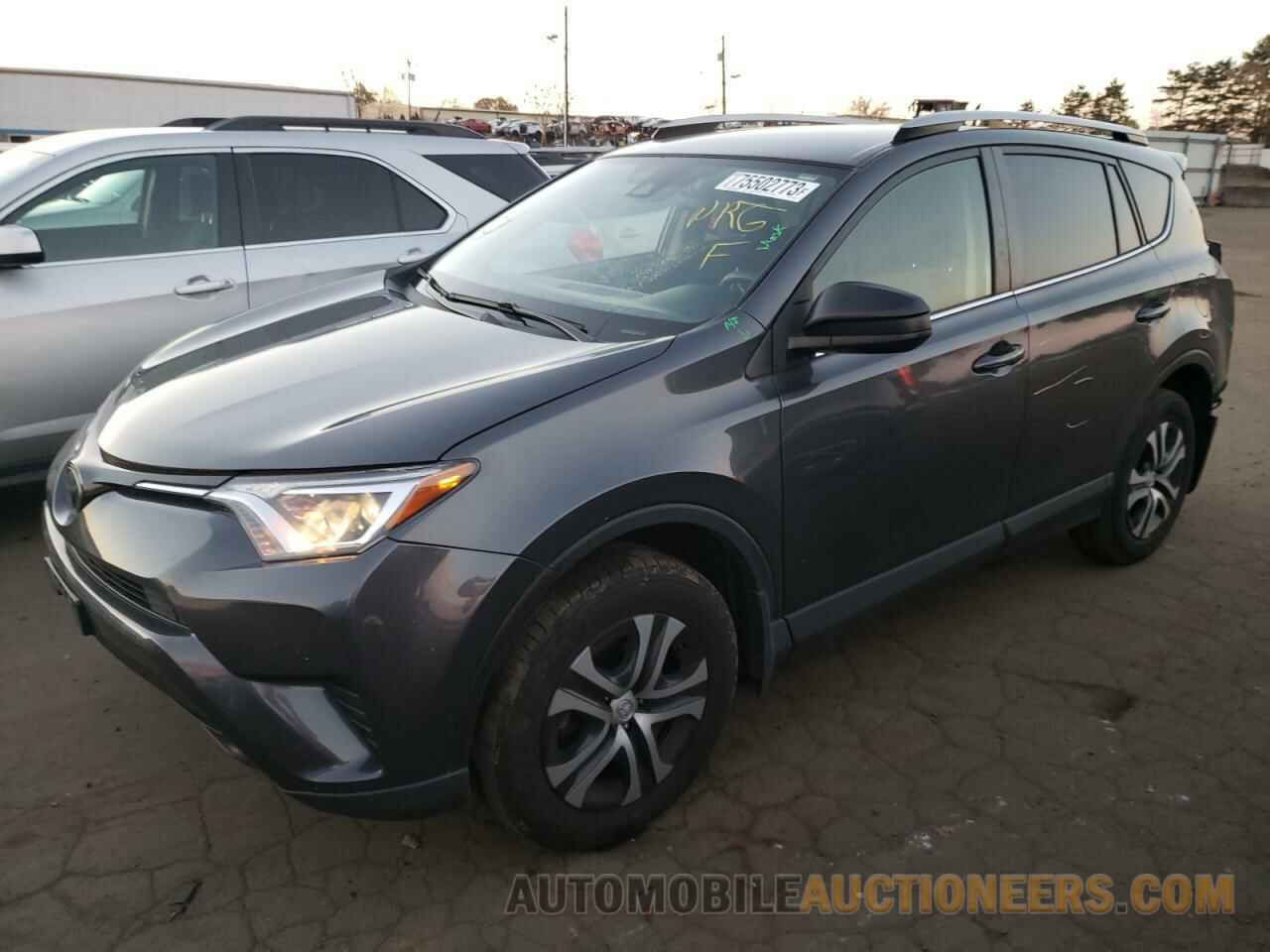 JTMBFREV2HJ111591 TOYOTA RAV4 2017