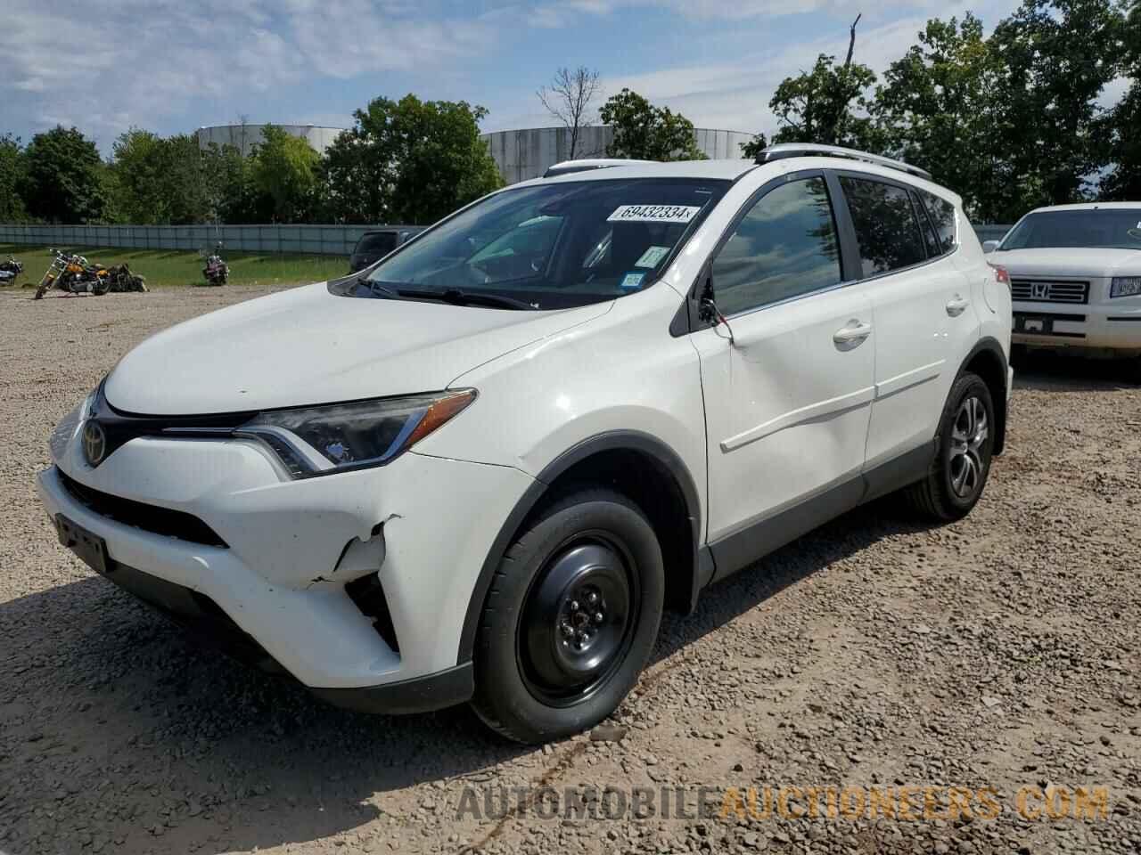 JTMBFREV2HJ127273 TOYOTA RAV4 2017