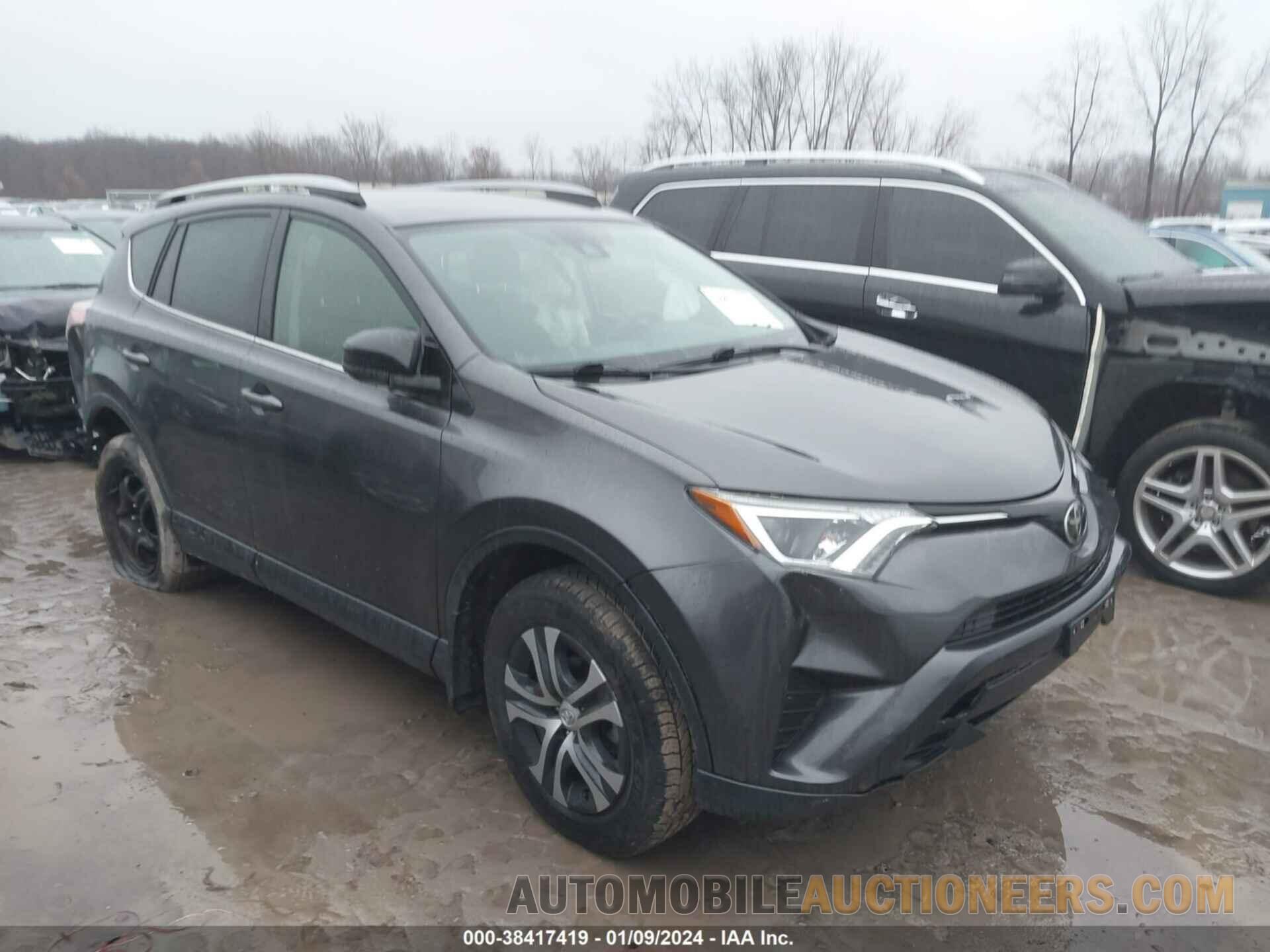 JTMBFREV2HJ147085 TOYOTA RAV4 2017