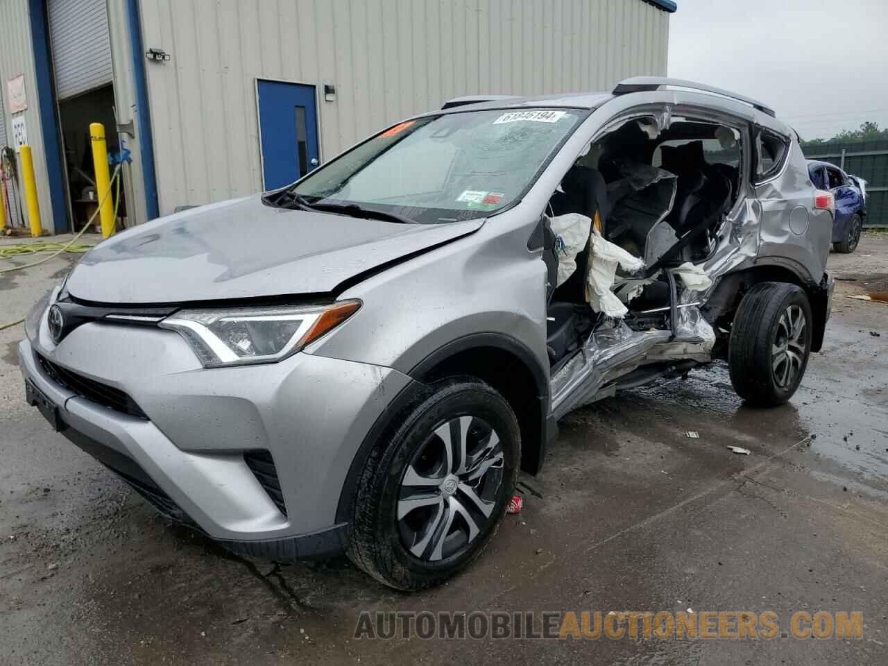 JTMBFREV2JJ227556 TOYOTA RAV4 2018