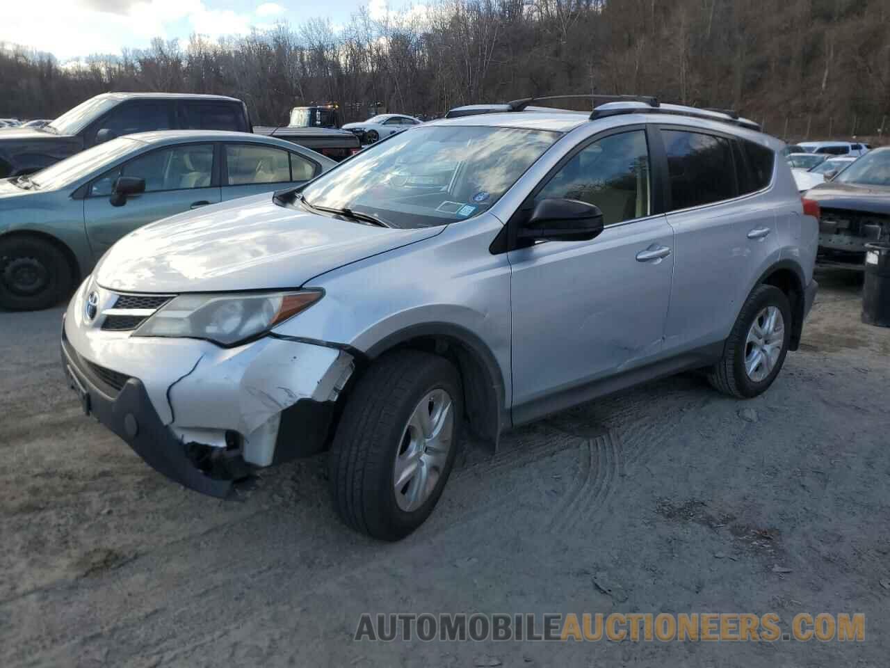 JTMBFREV3FD167597 TOYOTA RAV4 2015