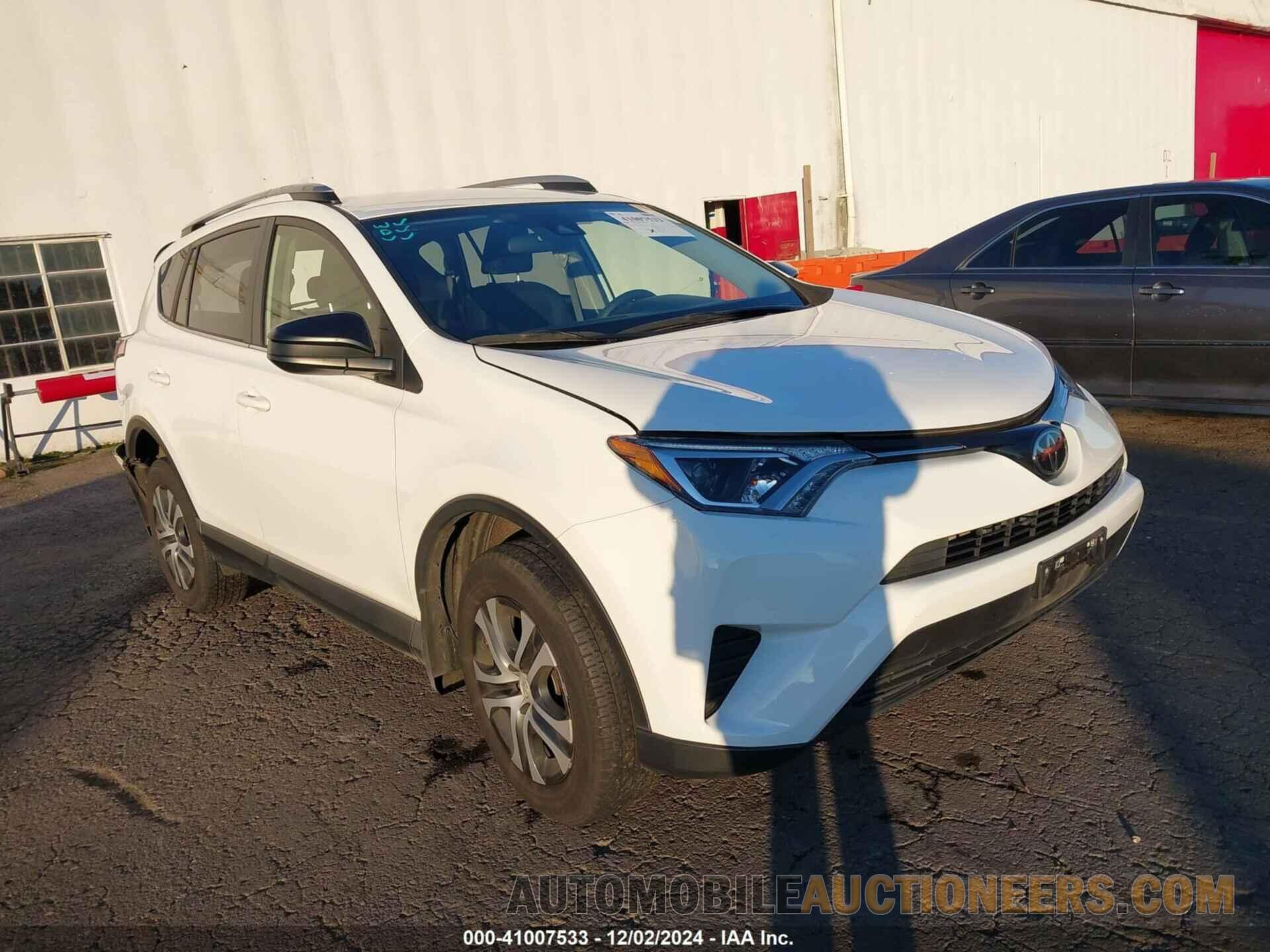 JTMBFREV3HD219510 TOYOTA RAV4 2017