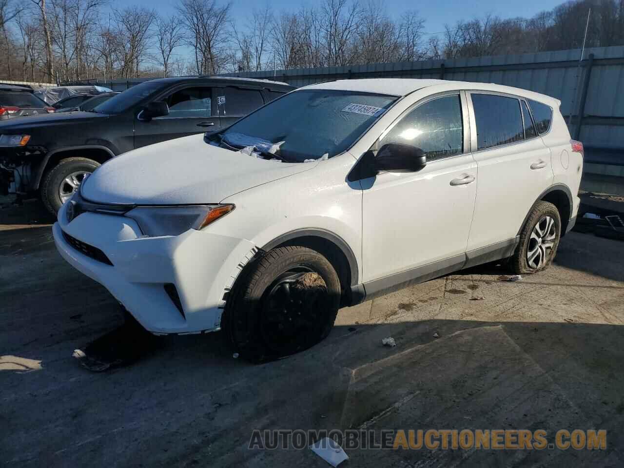 JTMBFREV3JJ238808 TOYOTA RAV4 2018