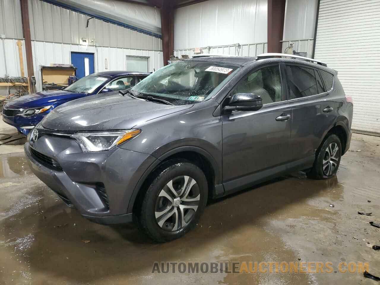 JTMBFREV4GJ076020 TOYOTA RAV4 2016