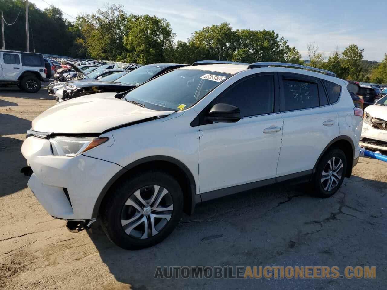 JTMBFREV4GJ078057 TOYOTA RAV4 2016