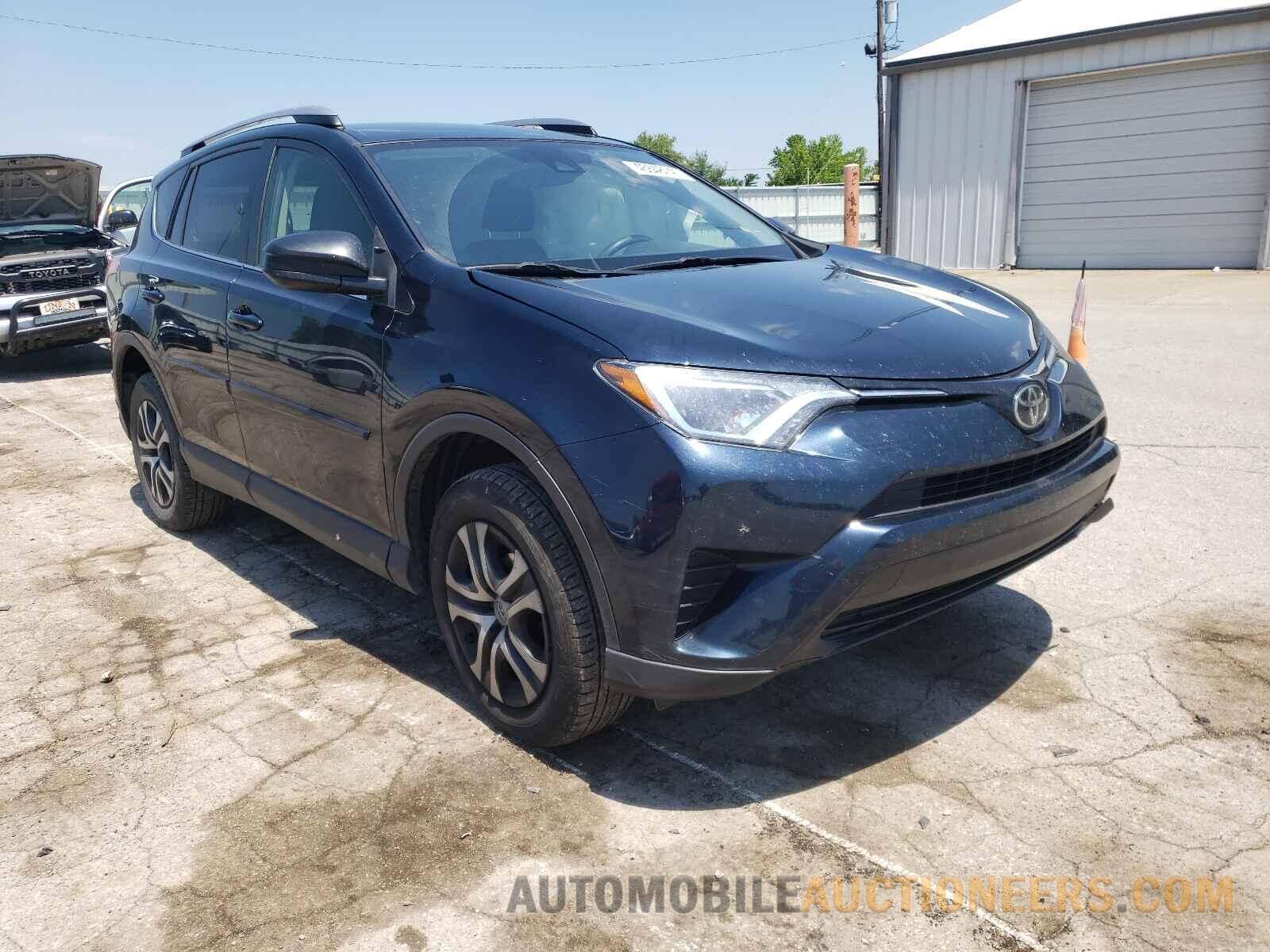 JTMBFREV4HD207981 TOYOTA RAV4 2017