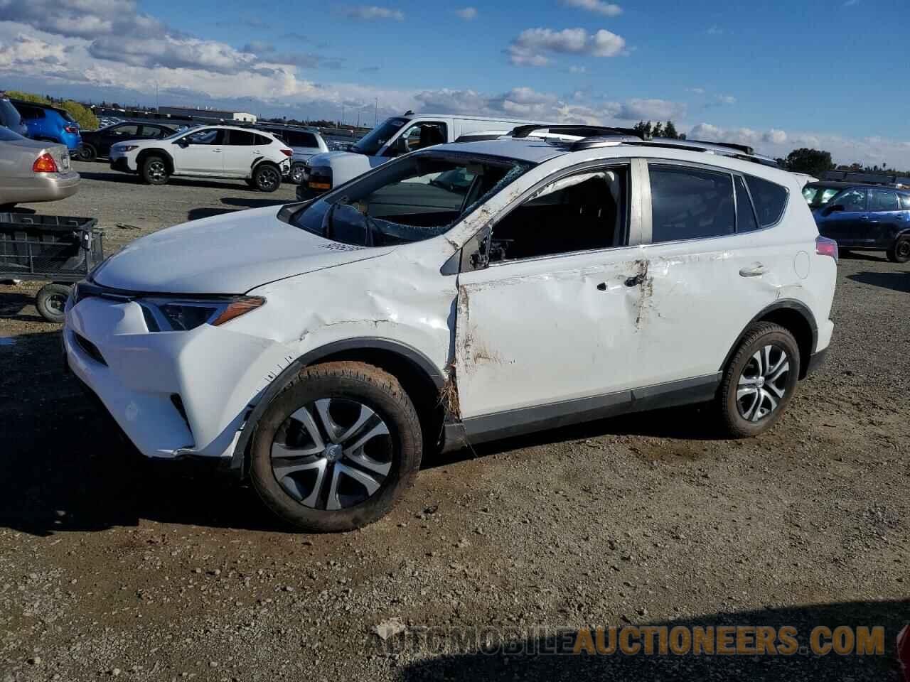 JTMBFREV4HJ716874 TOYOTA RAV4 2017