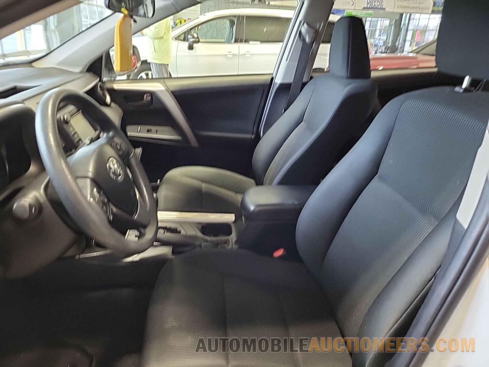 JTMBFREV4JJ184211 TOYOTA RAV4 2018