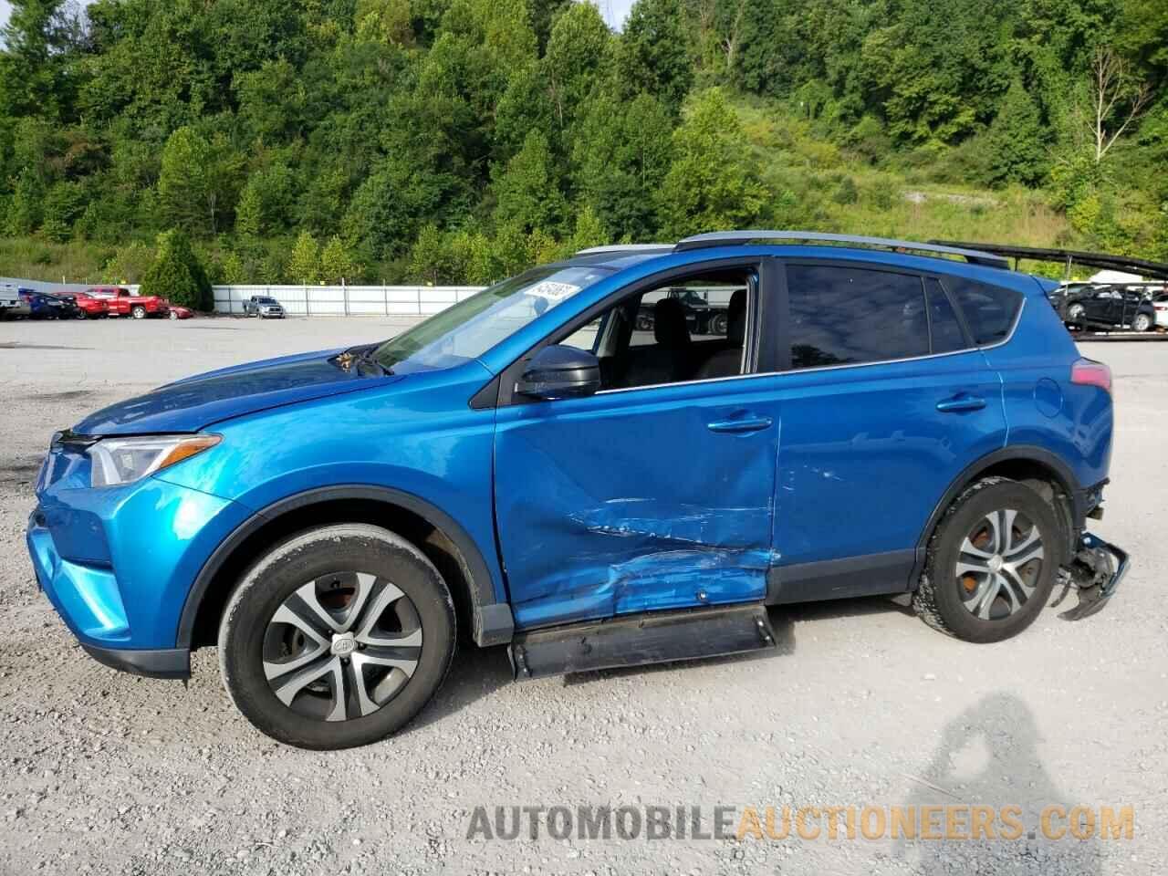 JTMBFREV5HJ135447 TOYOTA RAV4 2017