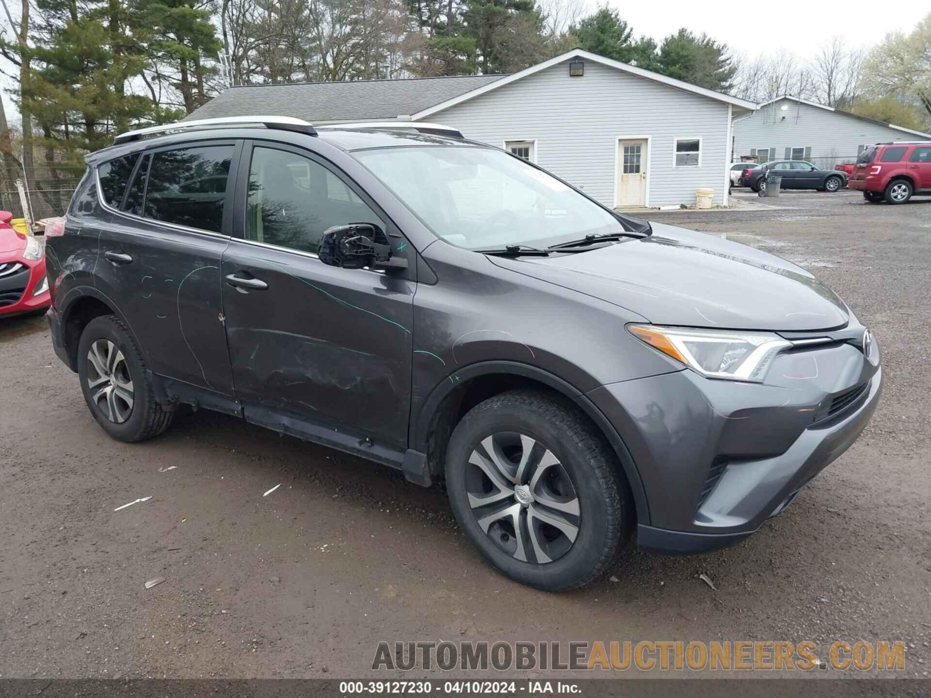 JTMBFREV6GJ086774 TOYOTA RAV4 2016