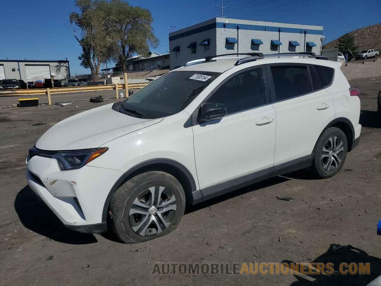 JTMBFREV6HJ157618 TOYOTA RAV4 2017