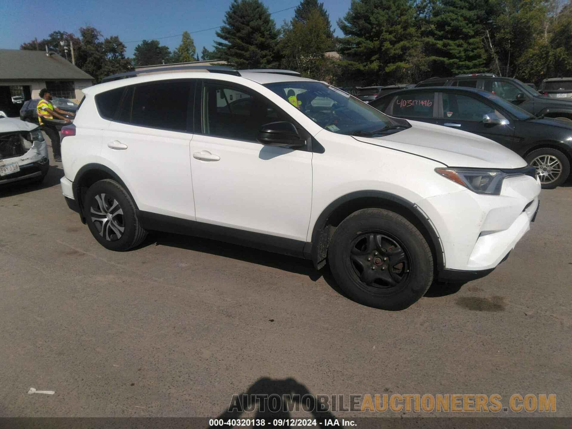 JTMBFREV6HJ716715 TOYOTA RAV4 2017