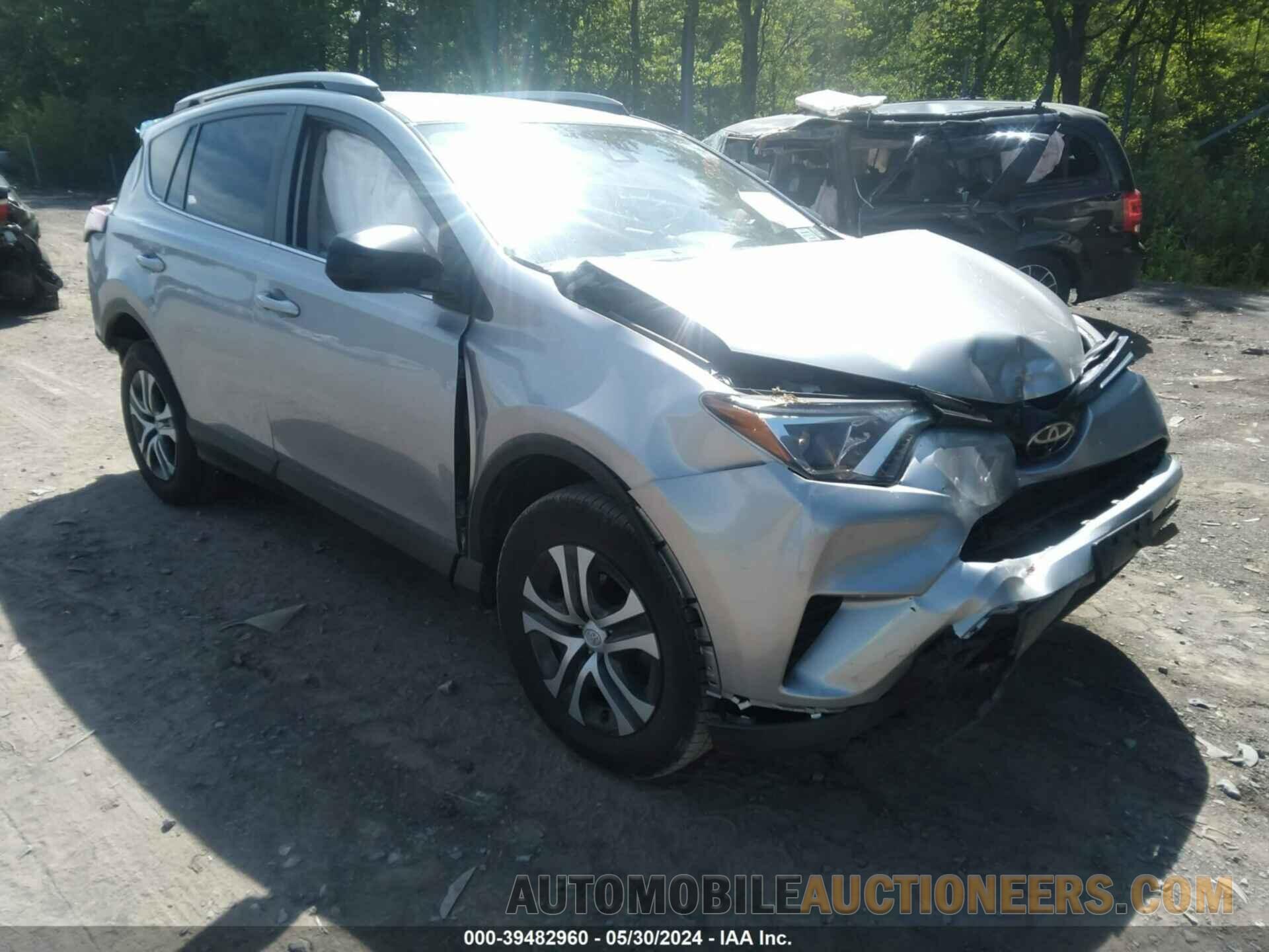 JTMBFREV6JD242642 TOYOTA RAV4 2018