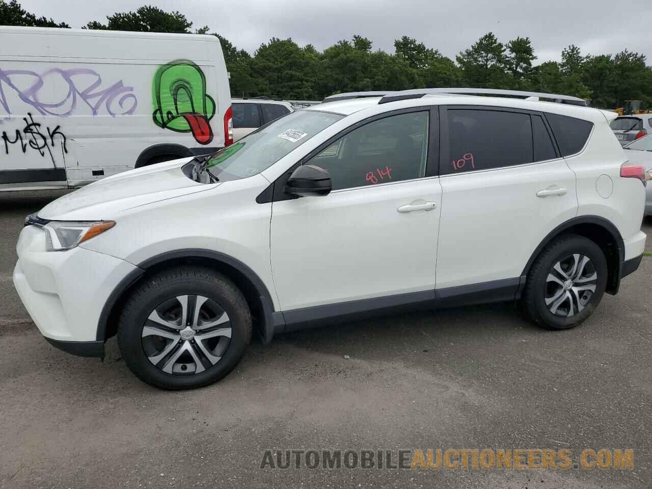 JTMBFREV6JJ218035 TOYOTA RAV4 2018