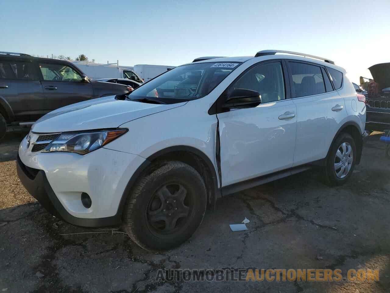 JTMBFREV7FJ020104 TOYOTA RAV4 2015