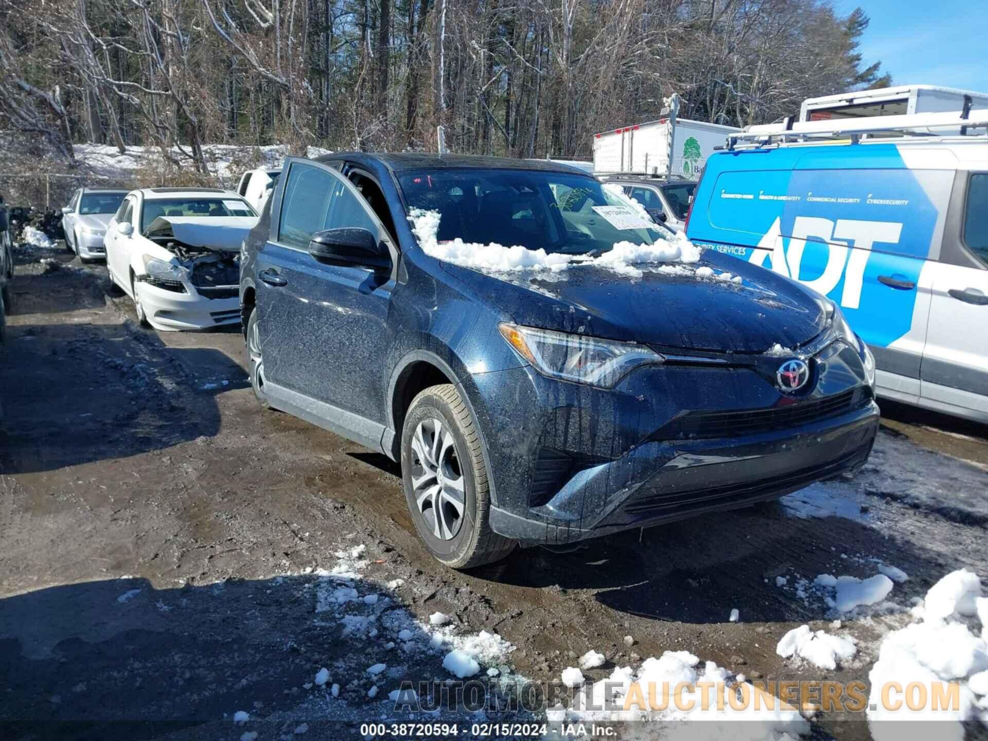 JTMBFREV7HJ107939 TOYOTA RAV4 2017