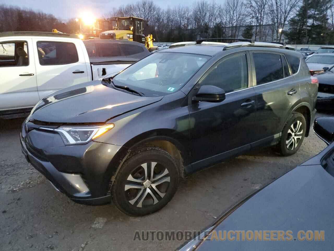 JTMBFREV9HJ105996 TOYOTA RAV4 2017