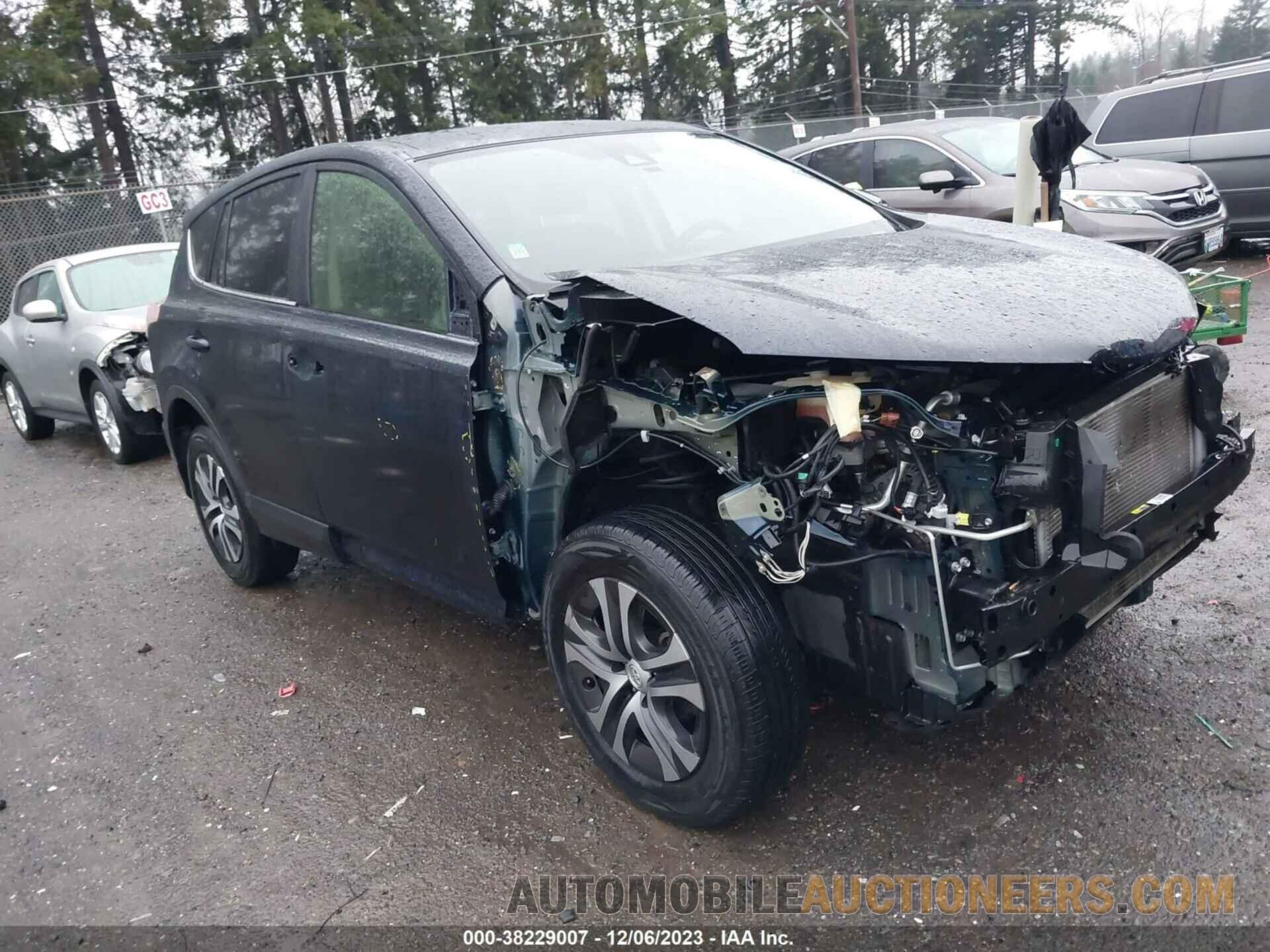 JTMBFREV9JD256213 TOYOTA RAV4 2018