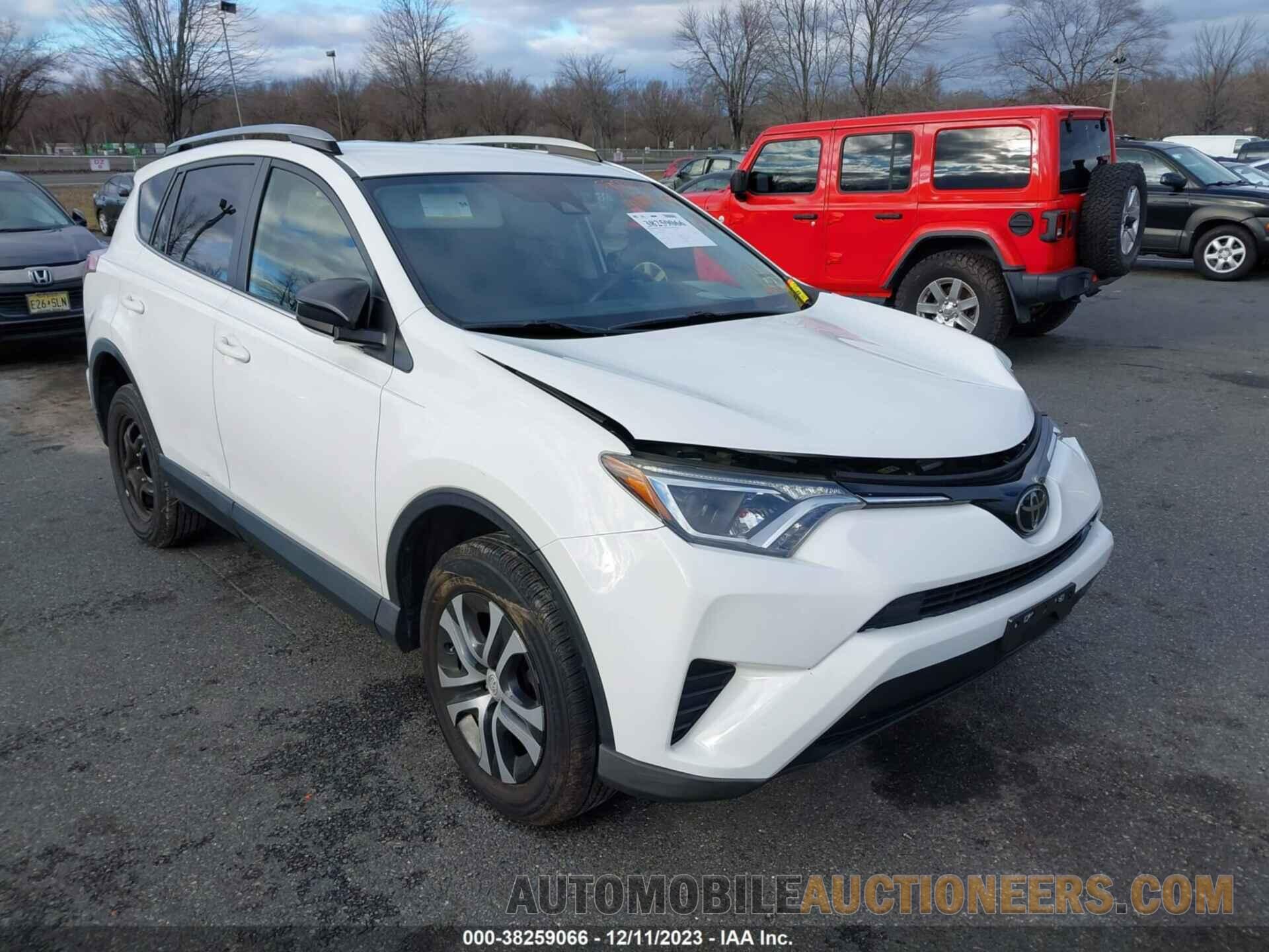 JTMBFREV9JJ237890 TOYOTA RAV4 2018