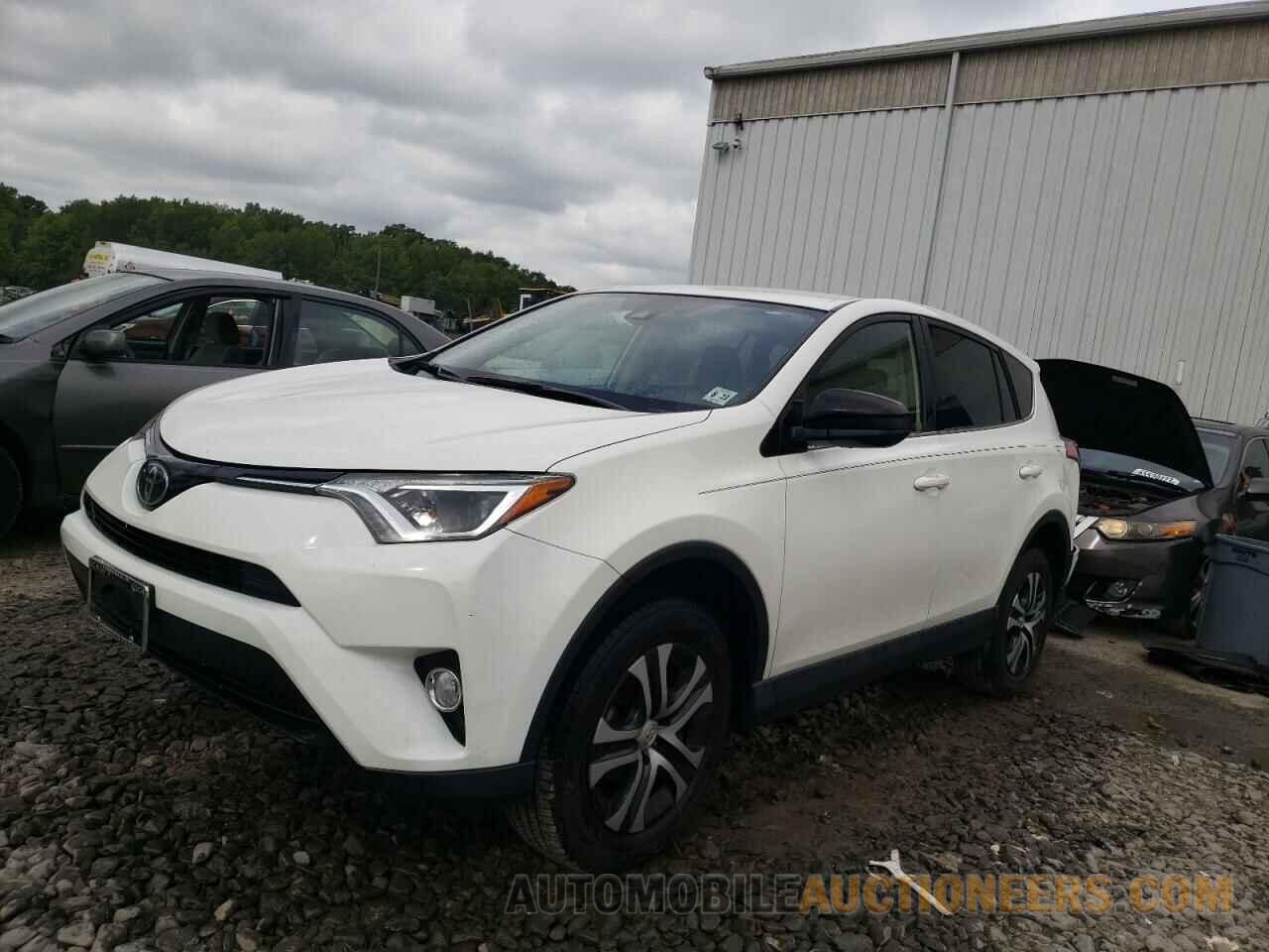 JTMBFREV9JJ743638 TOYOTA RAV4 2018