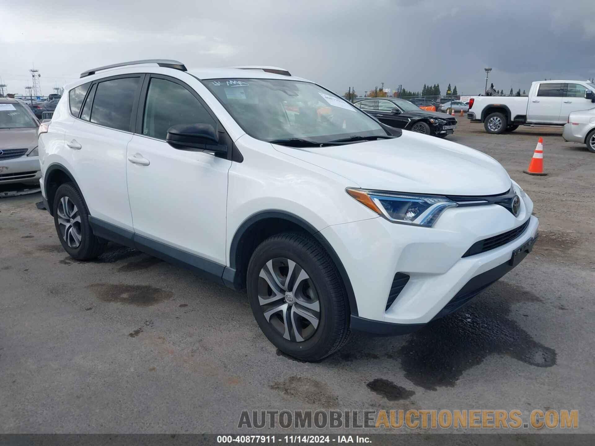 JTMBFREV9JJ746555 TOYOTA RAV4 2018