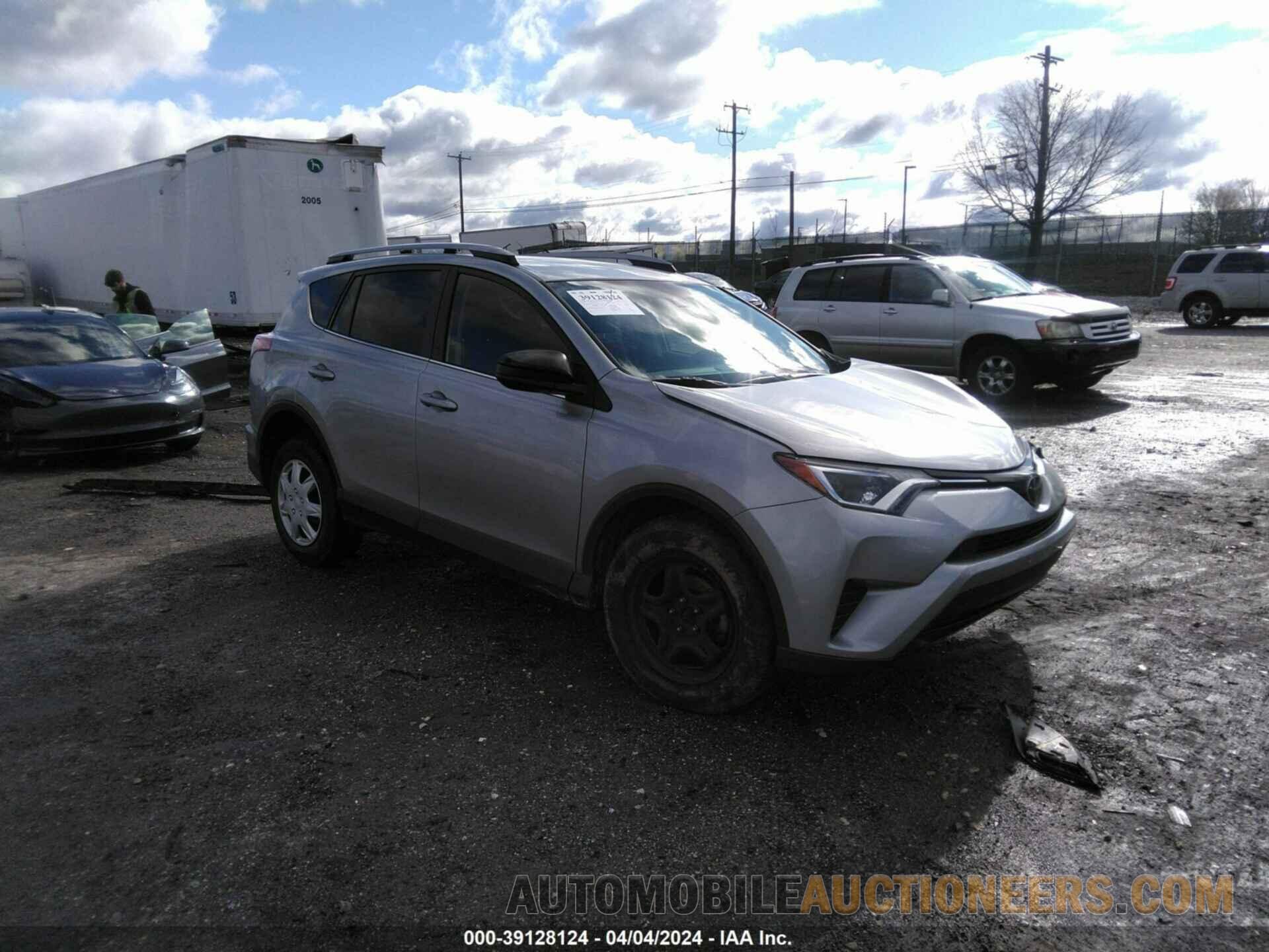 JTMBFREVXJJ207443 TOYOTA RAV4 2018