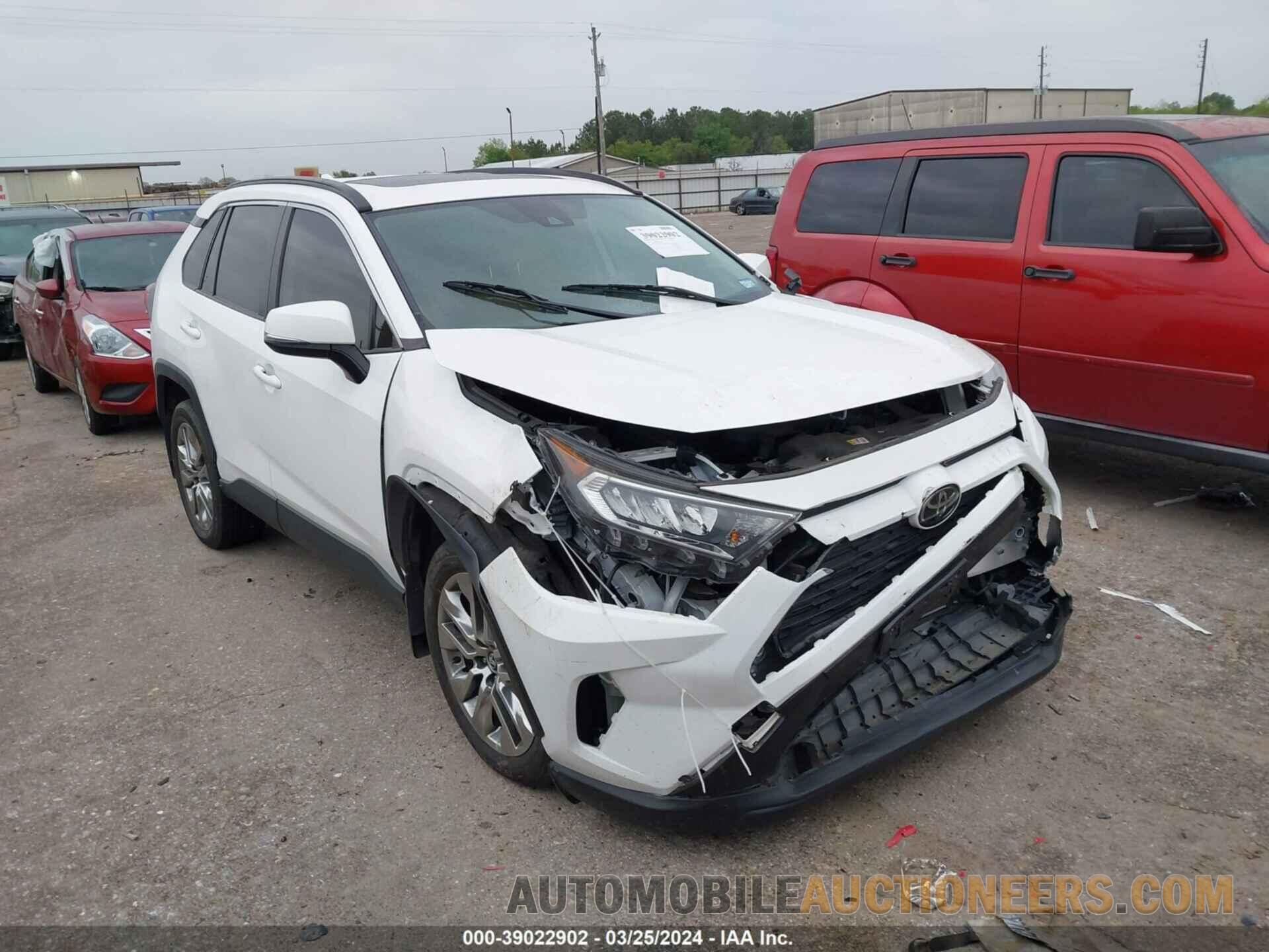 JTMC1RFV0KD023842 TOYOTA RAV4 2019