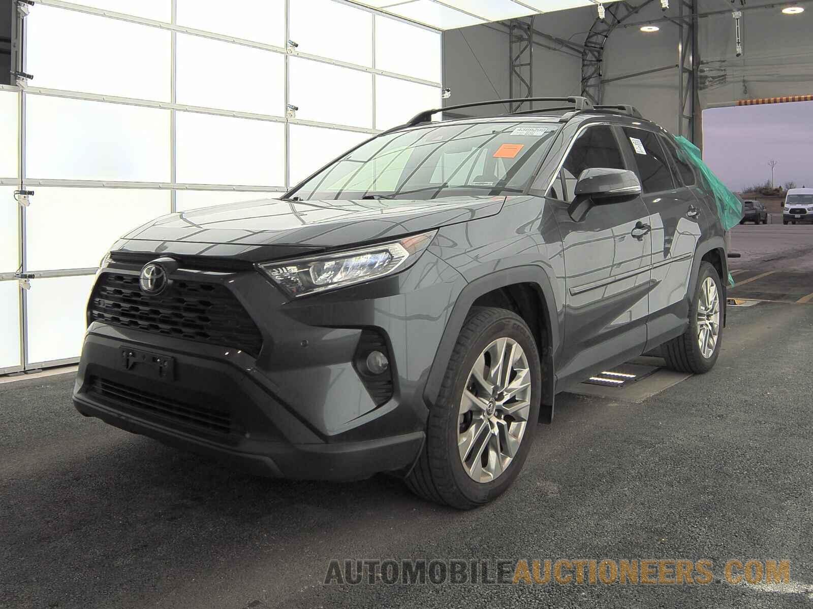 JTMC1RFV4KD017512 Toyota RAV4 2019