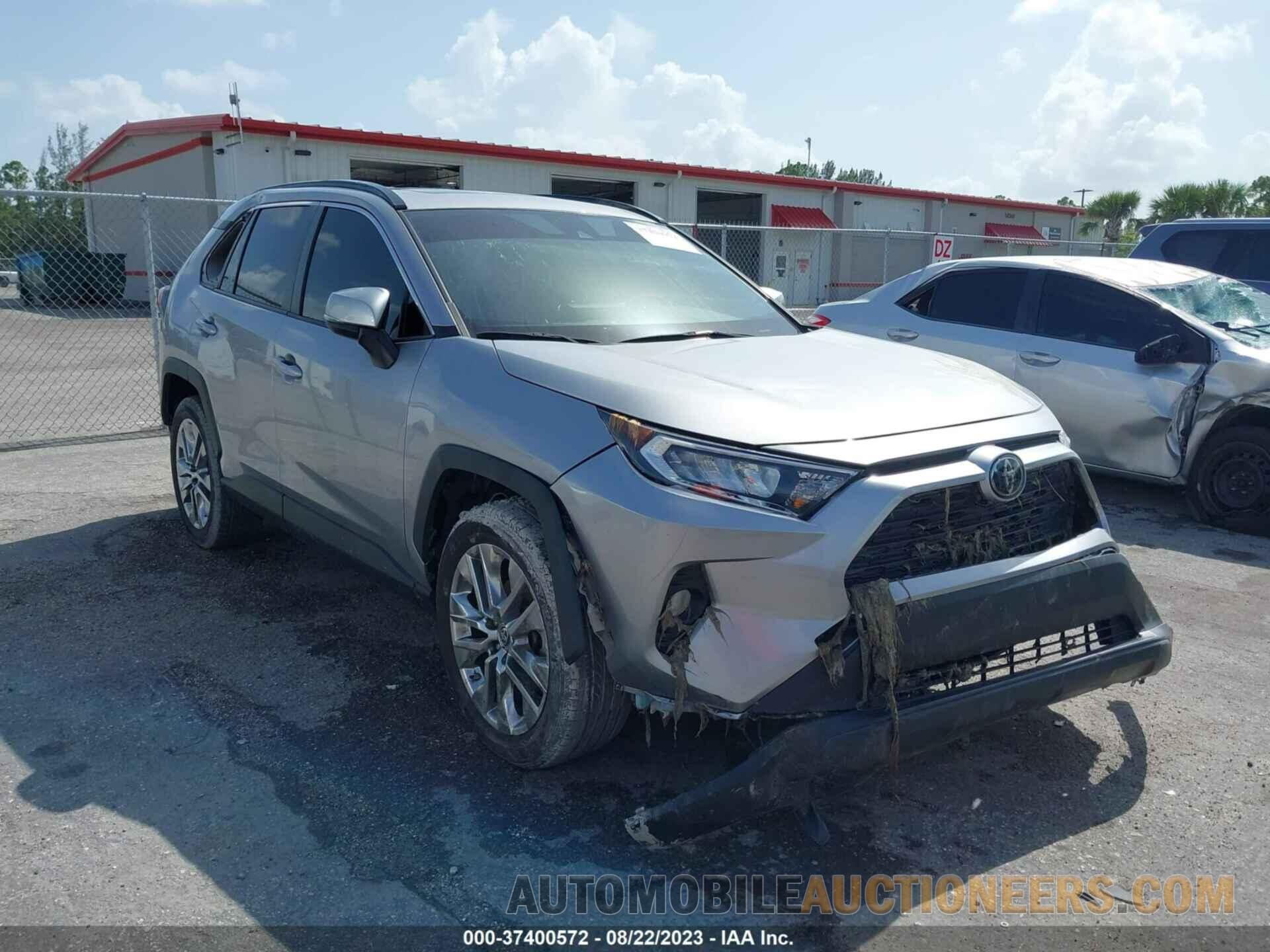 JTMC1RFV5KD040717 TOYOTA RAV4 2019