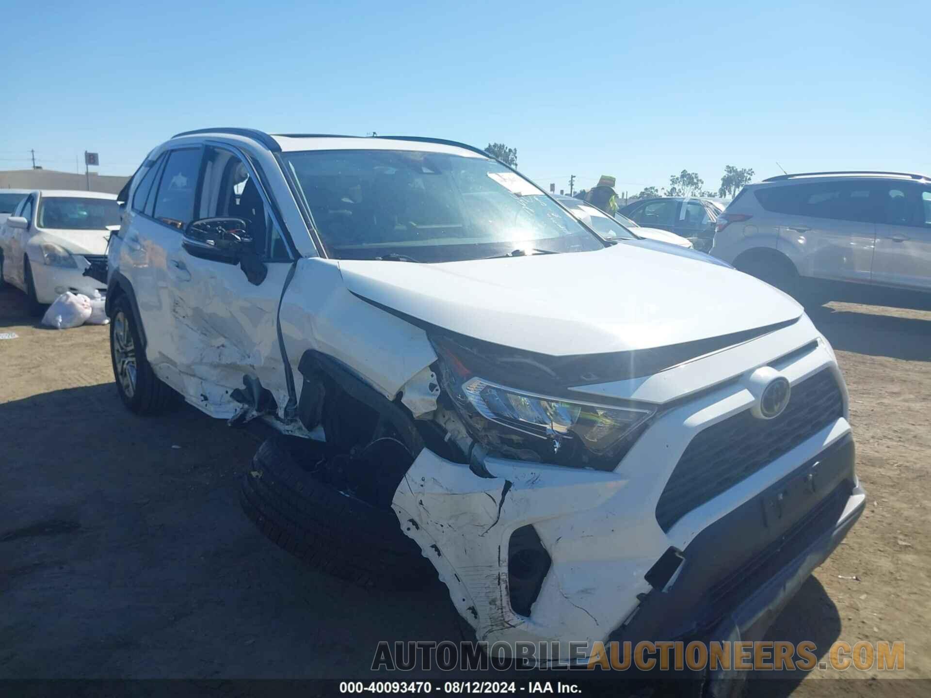 JTMC1RFV6KD041889 TOYOTA RAV4 2019