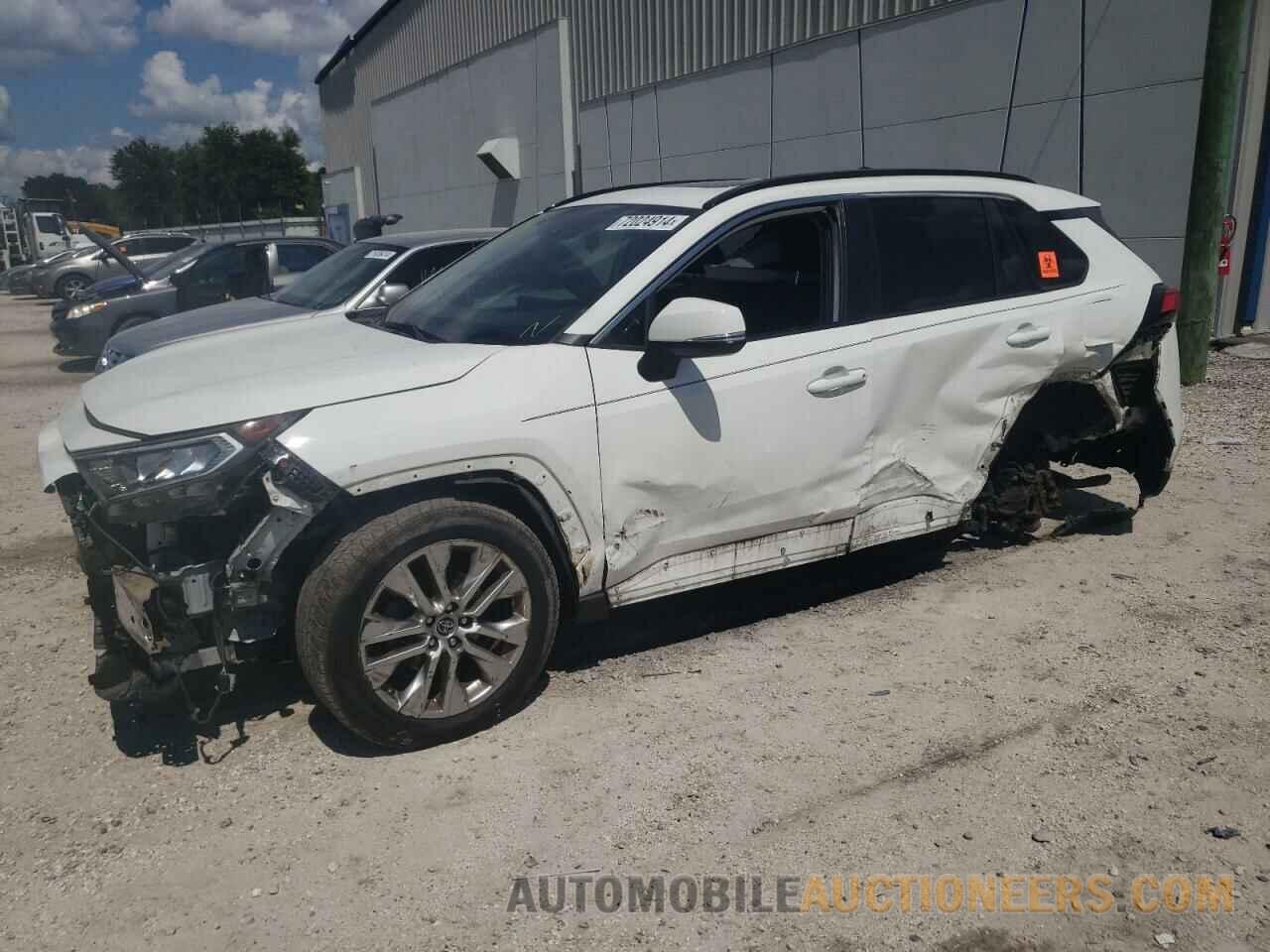 JTMC1RFV7KD022980 TOYOTA RAV4 2019