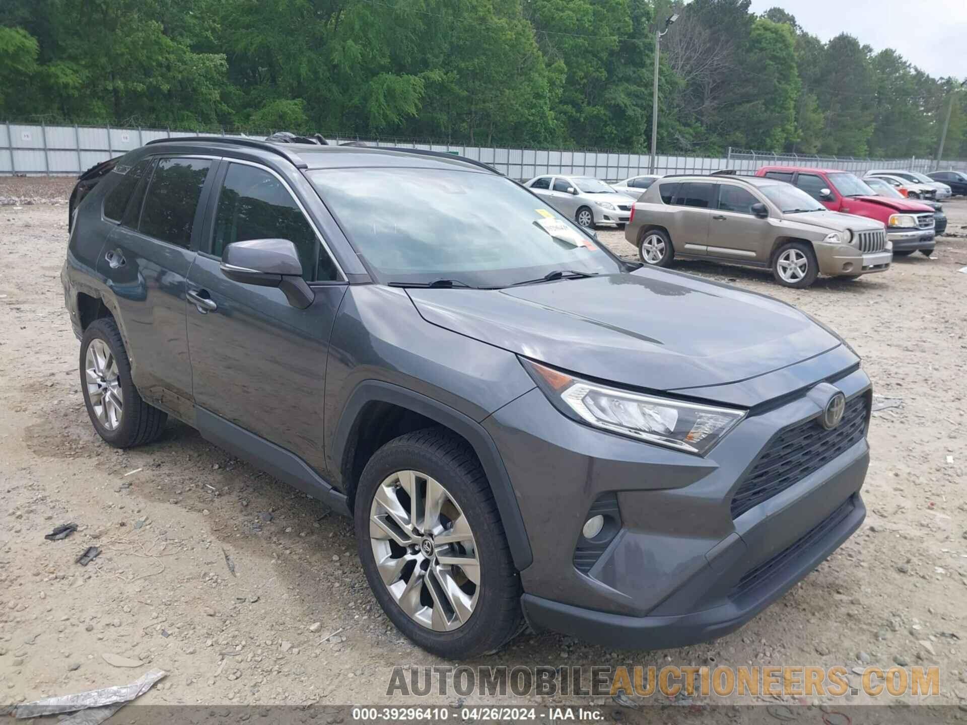 JTMC1RFV8KD504180 TOYOTA RAV4 2019