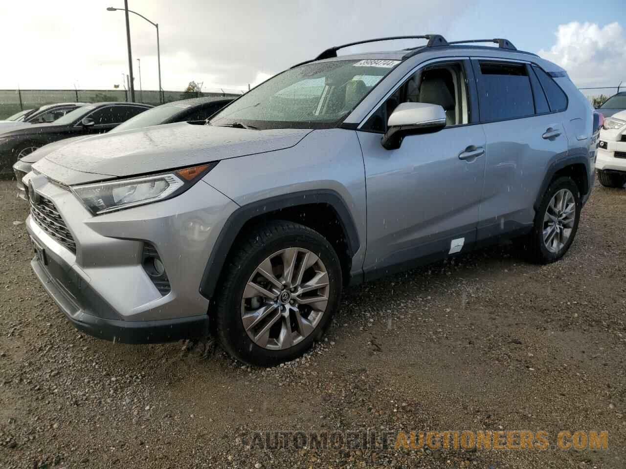 JTMC1RFV8KJ010550 TOYOTA RAV4 2019