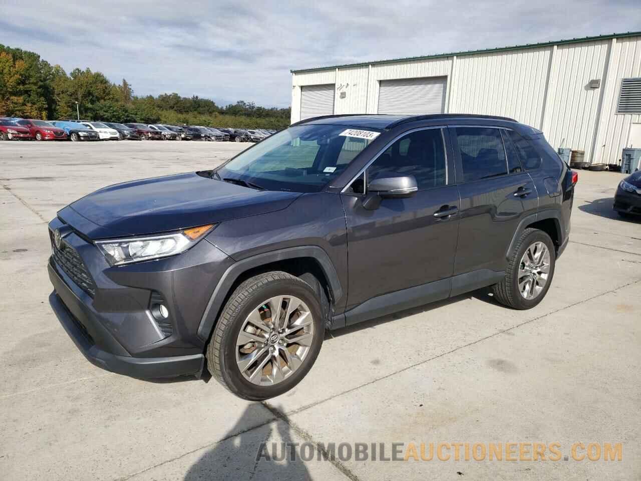 JTMC1RFV9KJ008824 TOYOTA RAV4 2019