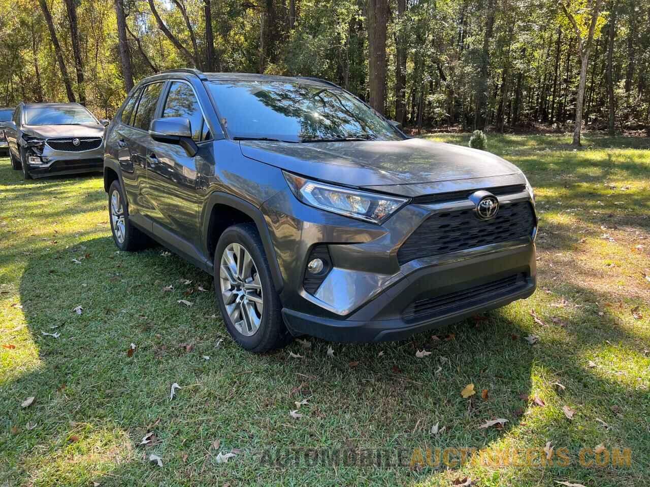 JTMC1RFVXKD502835 TOYOTA RAV4 2019