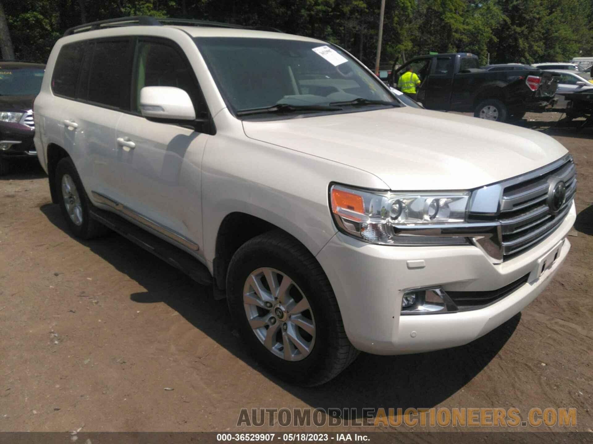 JTMCY7AJXG4043852 TOYOTA LAND CRUISER 2016