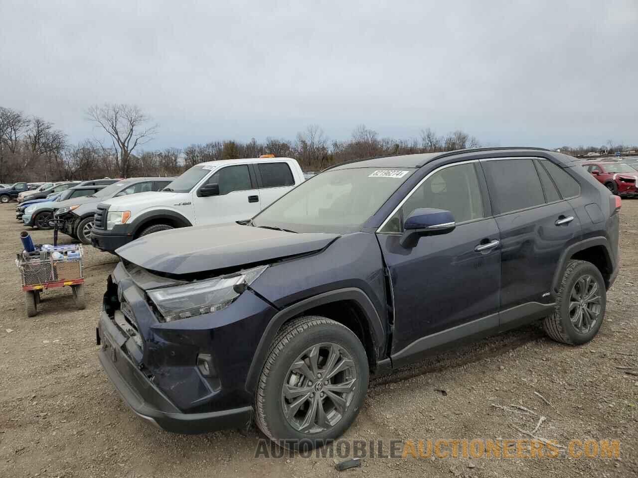 JTMD6RFV0RD136173 TOYOTA RAV4 2024