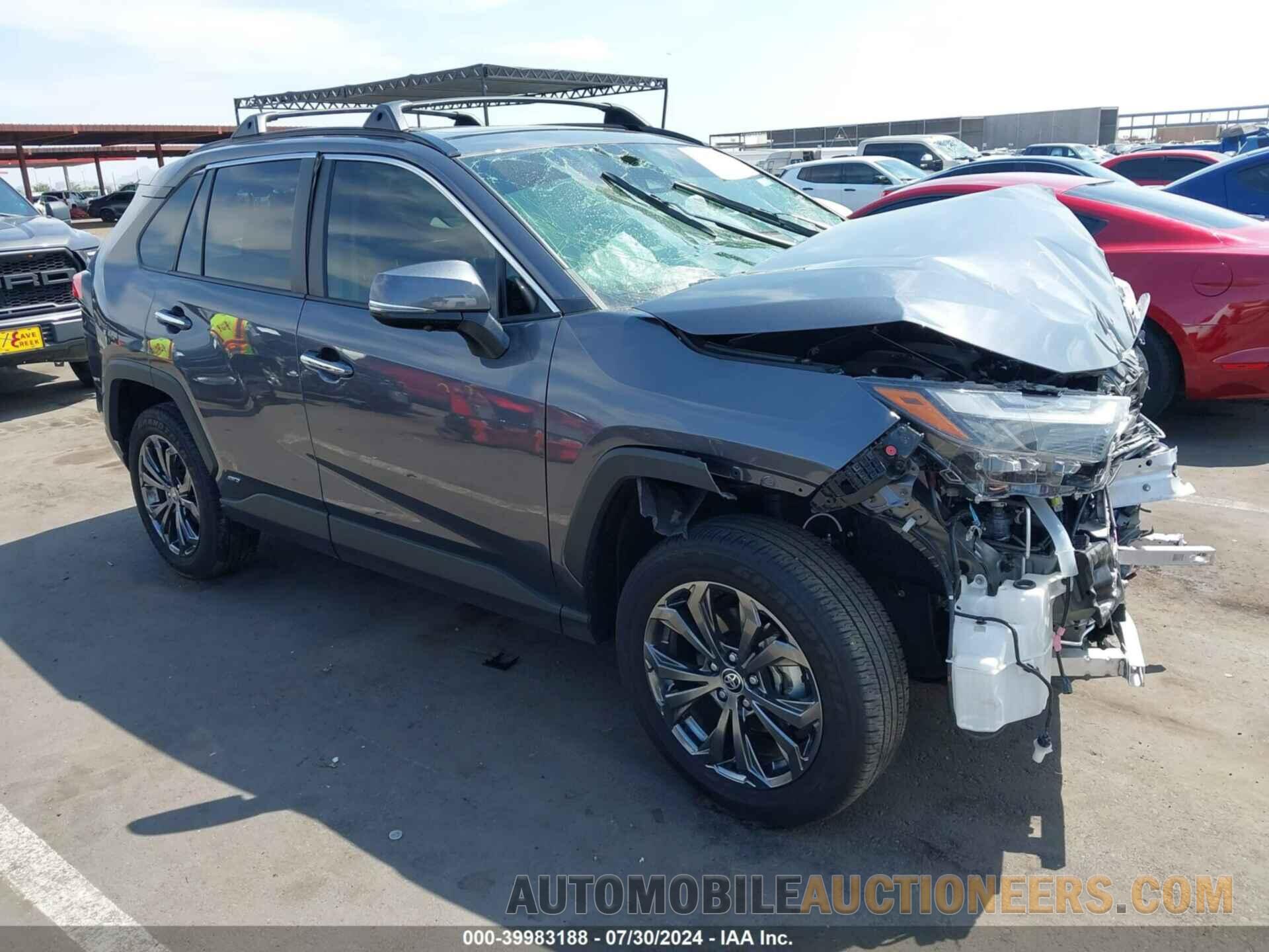 JTMD6RFV8RD128810 TOYOTA RAV4 2024