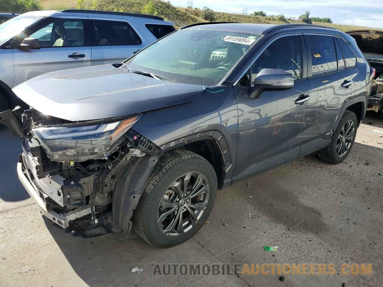 JTMD6RFV9ND067106 TOYOTA RAV4 2022