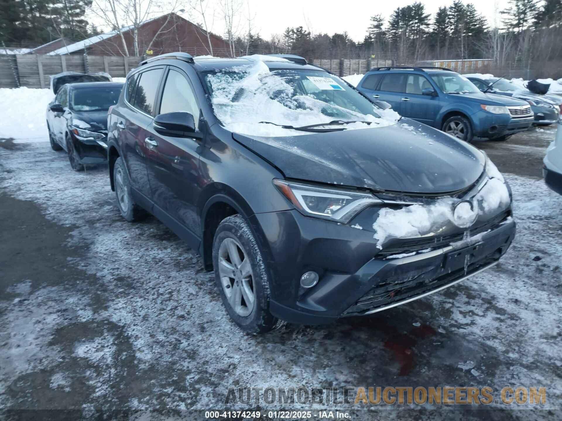 JTMDFREV1HJ165053 TOYOTA RAV4 2017